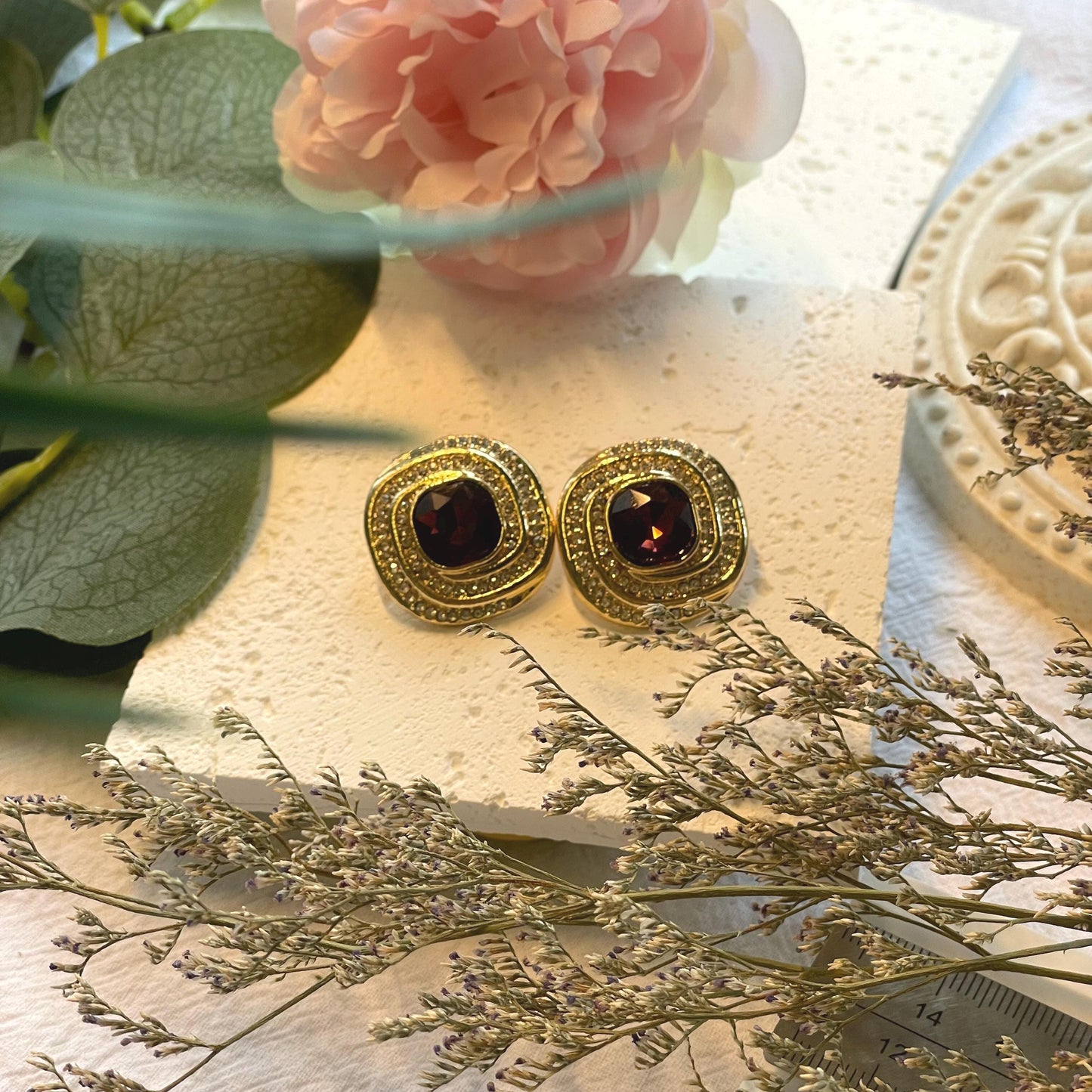 Vintage Oval synthetic amethyst gold earrings, large amethyst rhinestones earrings, gold February birthstone gift, February gift for her