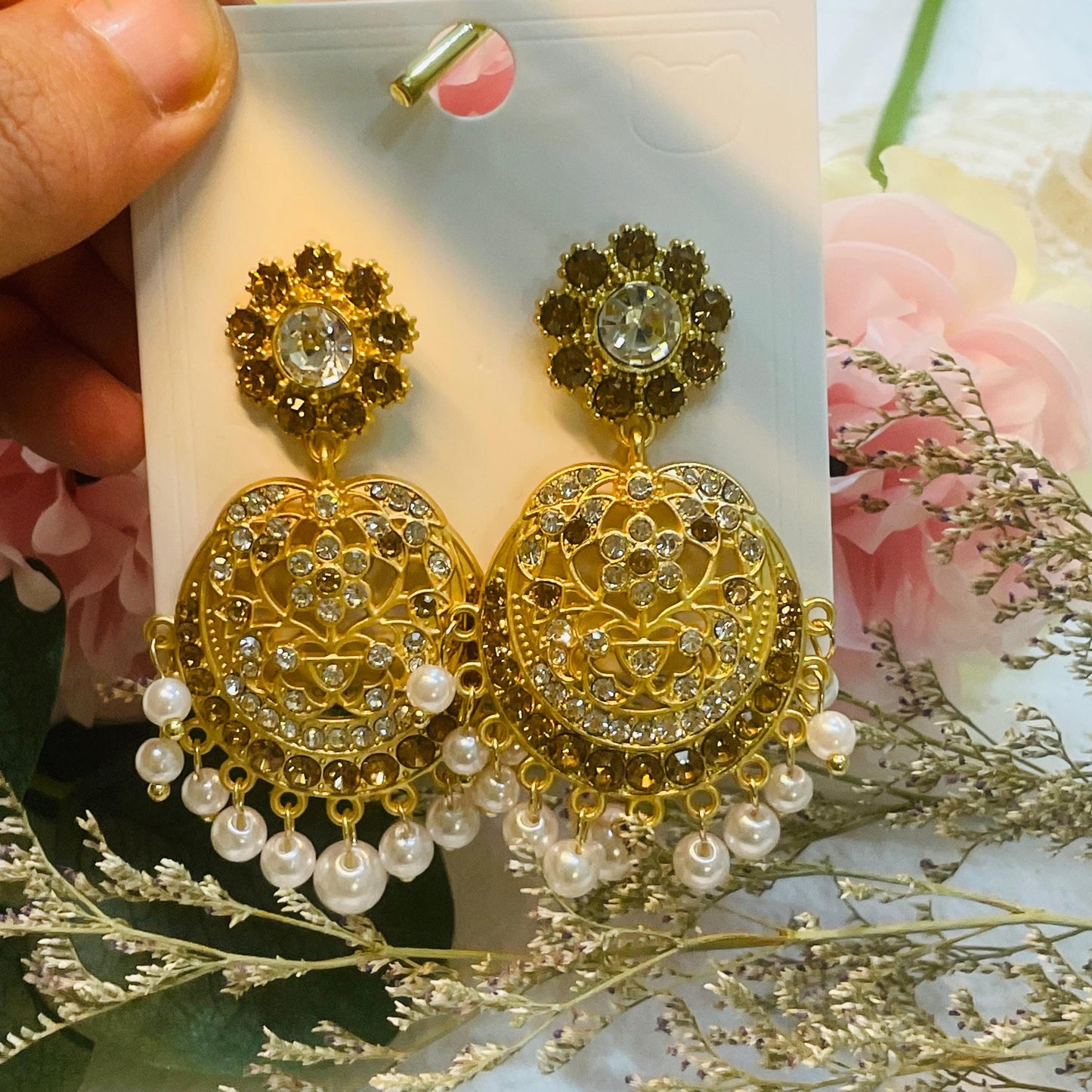 Elegant Gold Pearl Earrings, Vintage Style Statement Jewelry, Crystal Adorned Chandelier Earrings for Women gold pearl dangle earrings gifts