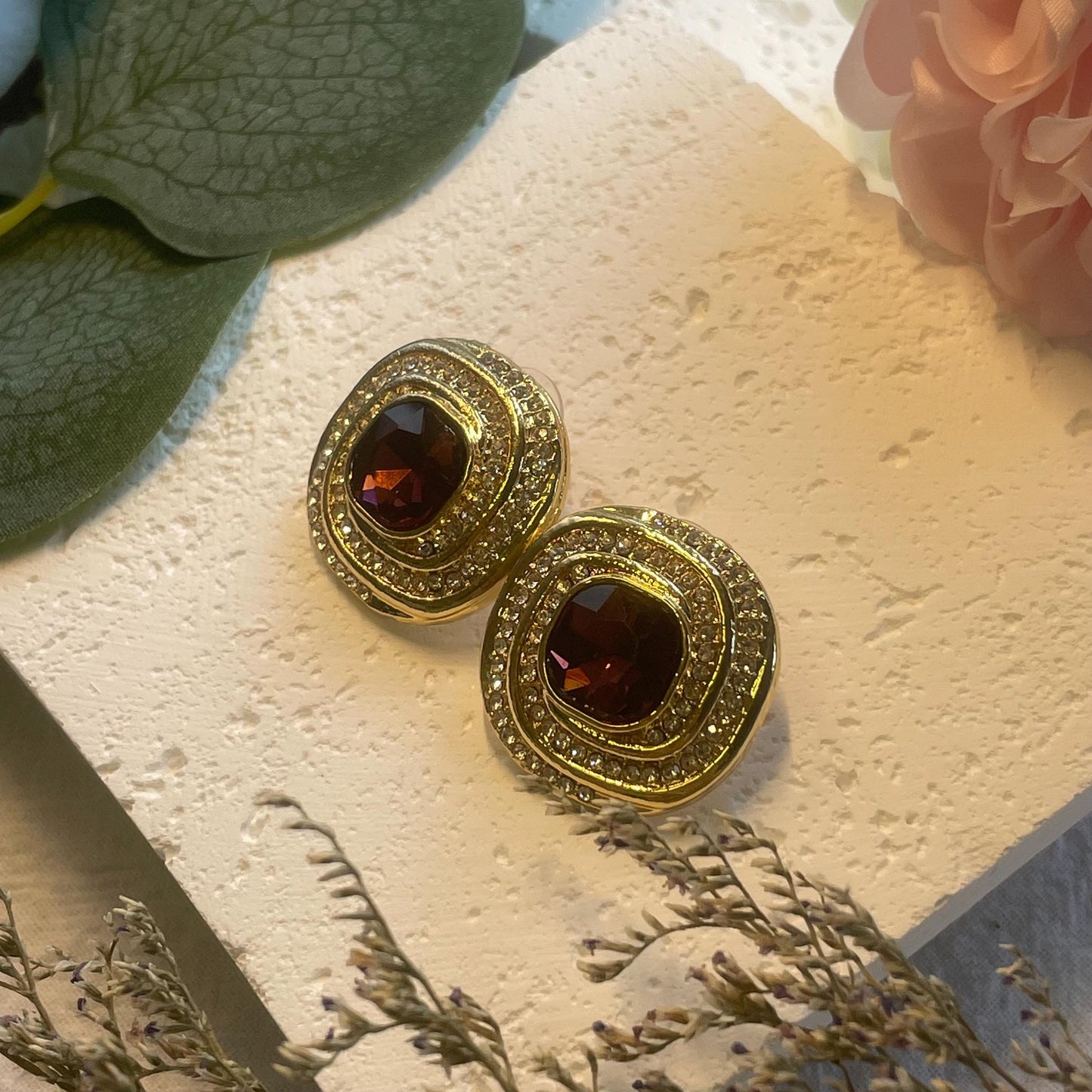 Vintage Oval synthetic amethyst gold earrings, large amethyst rhinestones earrings, gold February birthstone gift, February gift for her