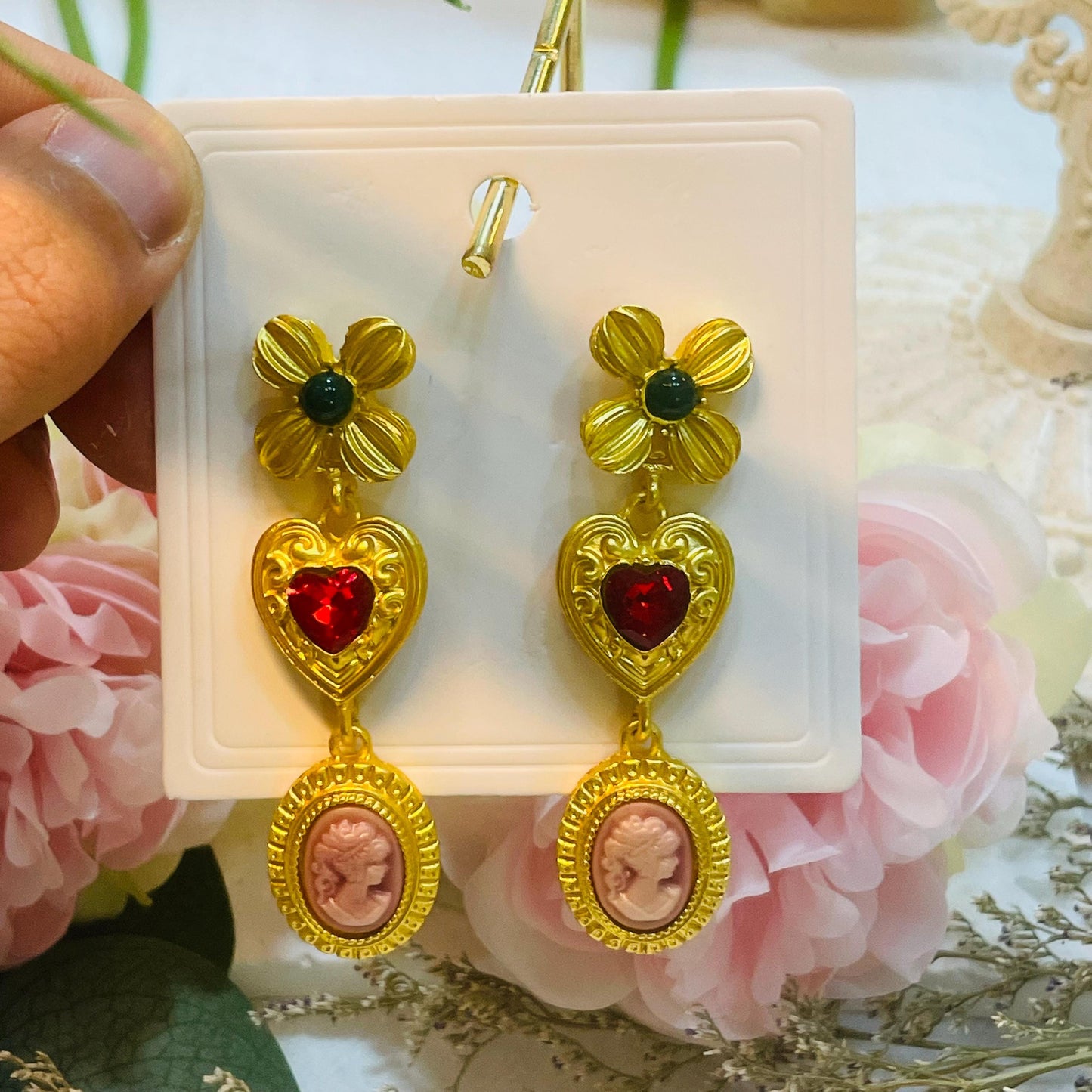 Medieval Flower dangle Studded Heart-shaped Earrings, Retro Exaggerated Red Heart Earring, Flower Earring Floral Earrings Pink Cameo Charms