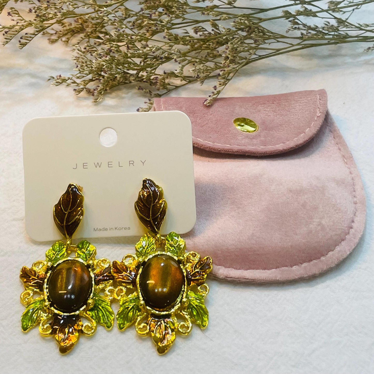 Elegant Tigers eye Floral drop Earrings, Gold Tone Statement drop Earrings Vintage Flower Earrings, Brown stone dangle Earrings Gift for Her