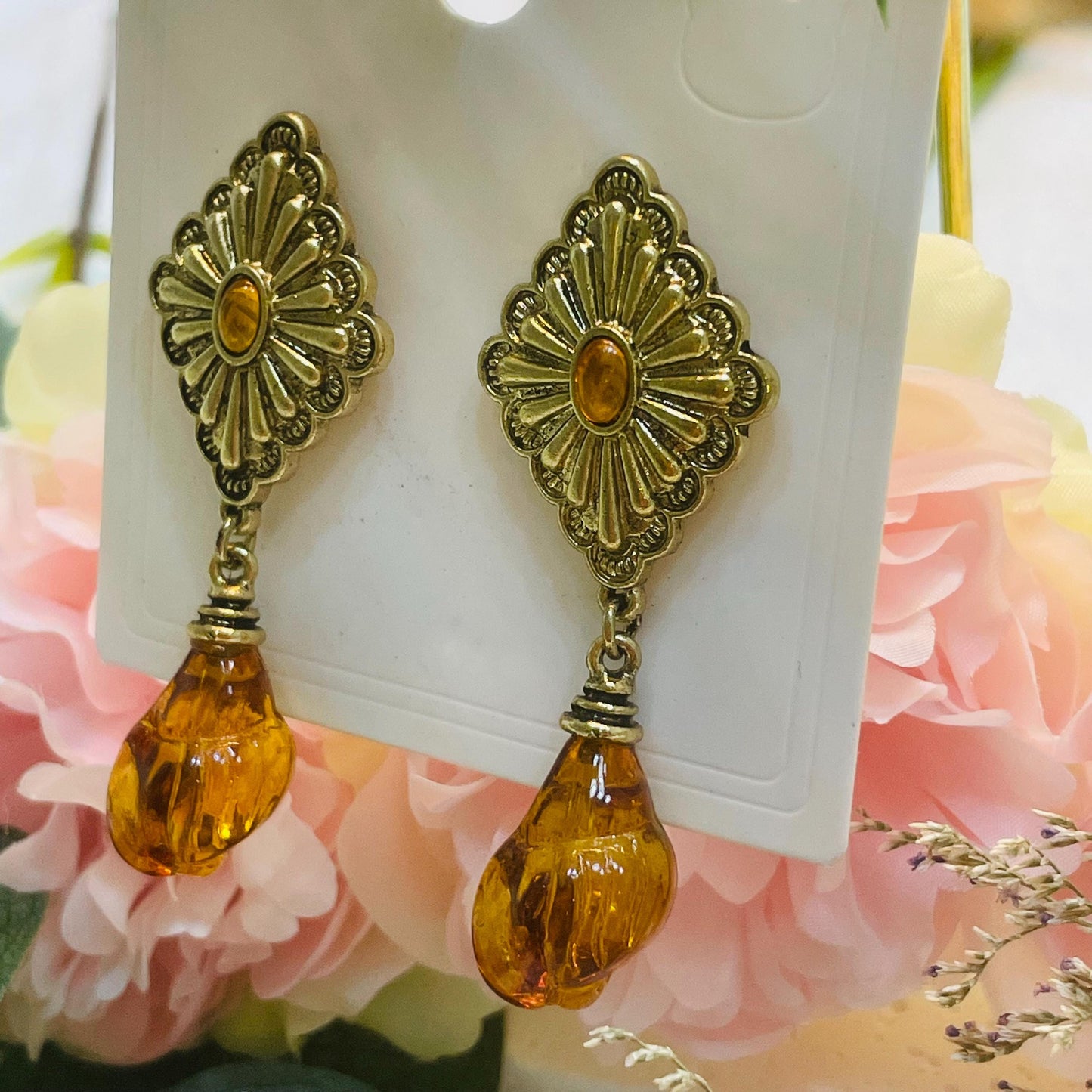 Vintage Amber Floral Glass Drop Earrings, Elegant flower glass, Amber Rhinestone Dangle Earrings, Statement Jewelry, Perfect Gift for Her
