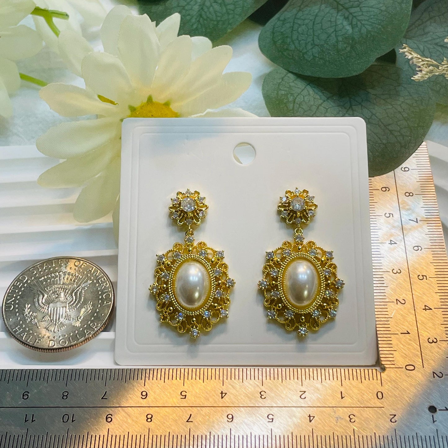 Vintage Gold tone Pearl Drop Earrings, Elegant Floral Design, Pearl Dangle Earrings with Rhinestones, crystal Statement Jewelry Gift for Her