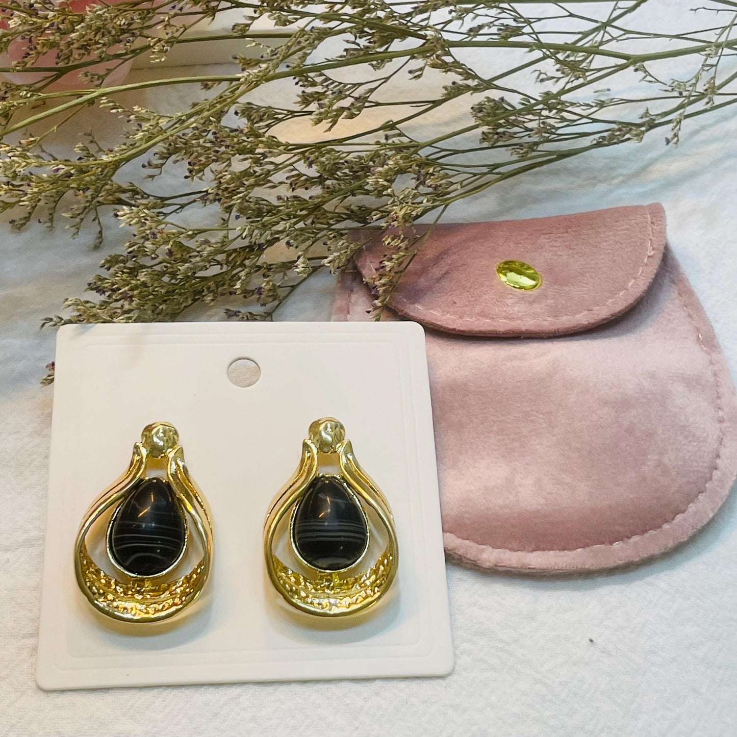 Elegant Gold and Black Crystal Stud Earrings, Intricate Design, Gold Tone Statement Earrings, Perfect Gift for Her black stone stud earrings