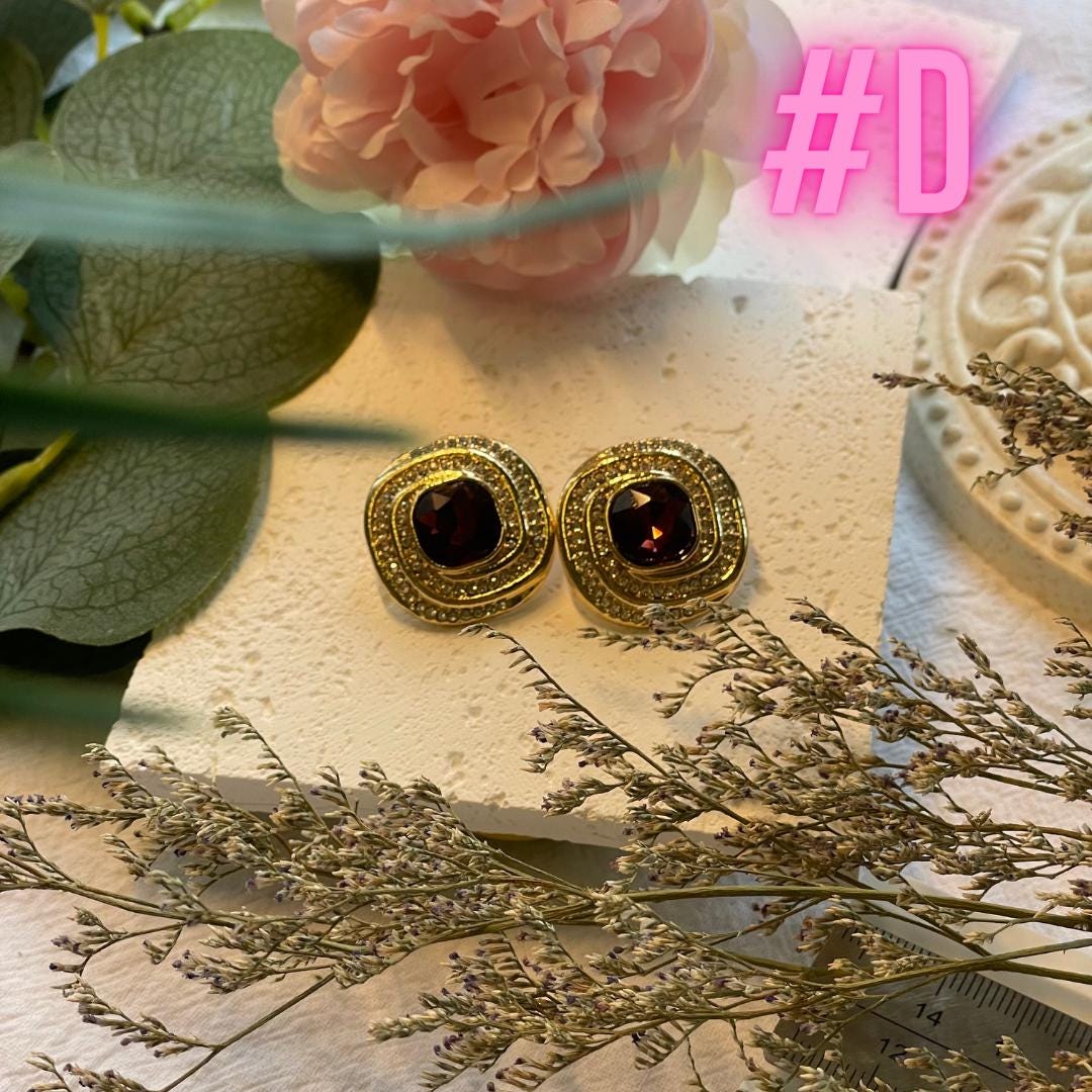Vintage Inspired Jewelry Mystery Bundle | High-Quality Premium Earrings Gift Set | Custom mystery jewelry jar, jewelry lot, bulk jewelry box