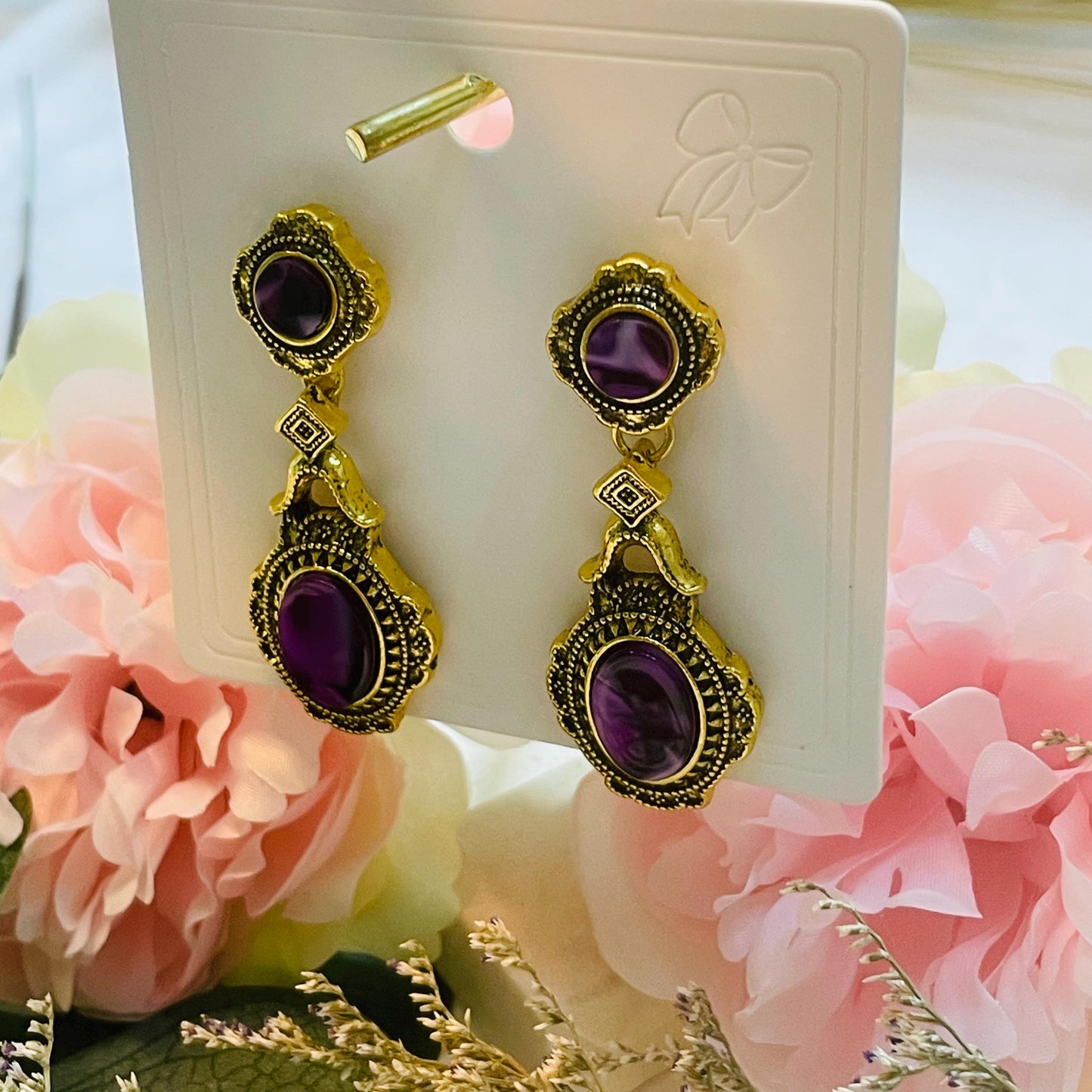 Vintage Gold Tone Purple Resin Beaded Dangle Earrings, Statement Gold Drop Purple Stone Pierce Earrings, purple retro drop earrings gift