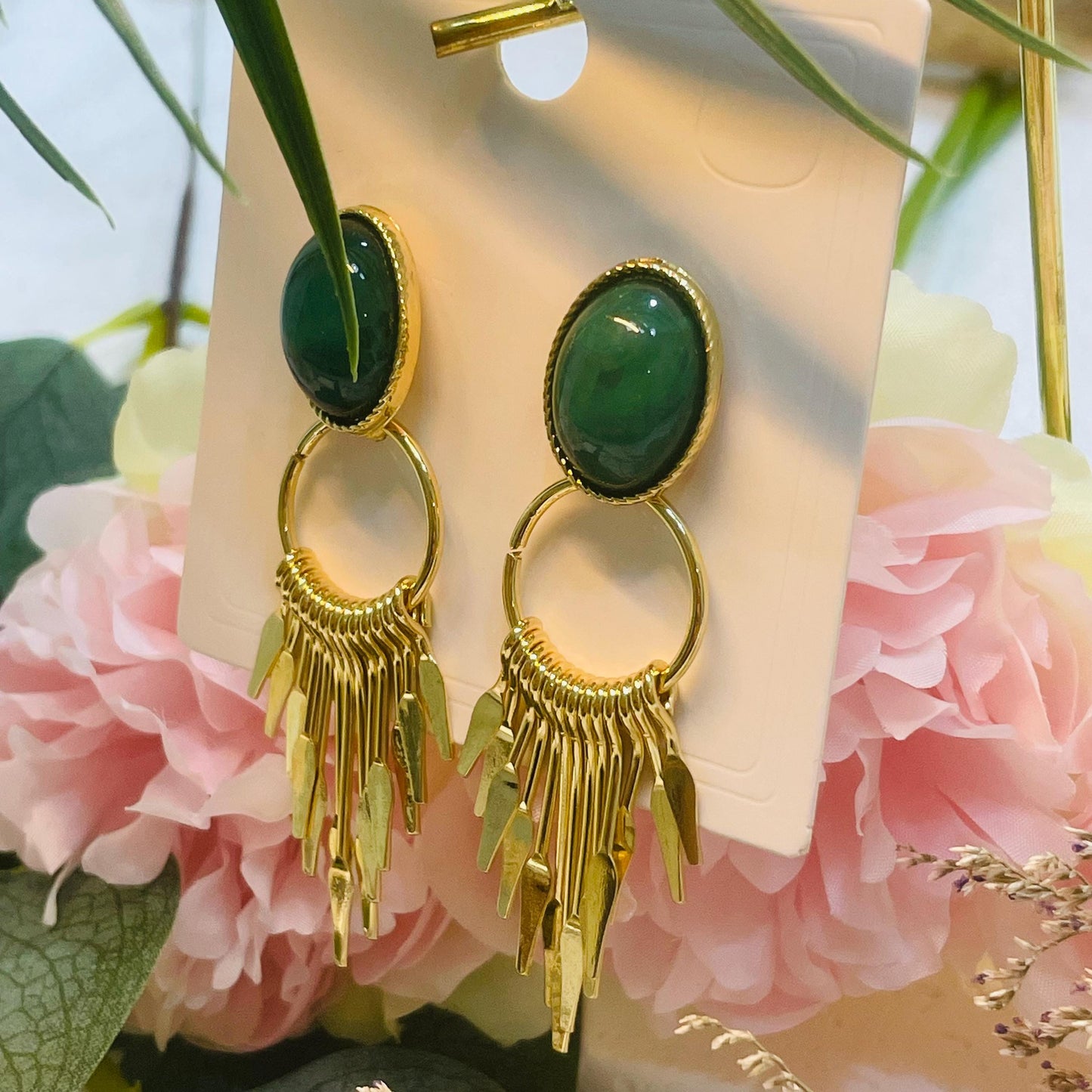 Green Oval Stone Gold Drop Earrings, Green Gemstone Dangle Earrings, Gold Tone Statement Tassel Earrings with Oval Green Stone gift for Her