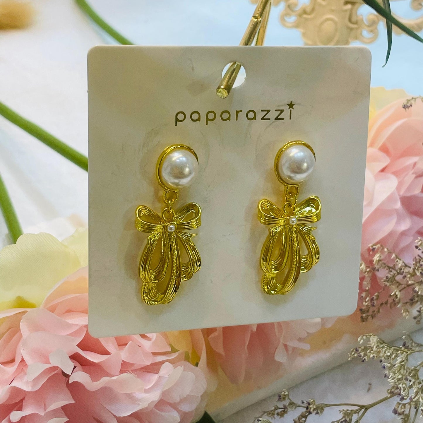 Elegant Gold tone Pearl Drop ribbon Earrings, Pearl Bow Earrings Gold Pearl Dangle Earrings Statement Jewelry Gift for Her Ribbon Bow Dangle