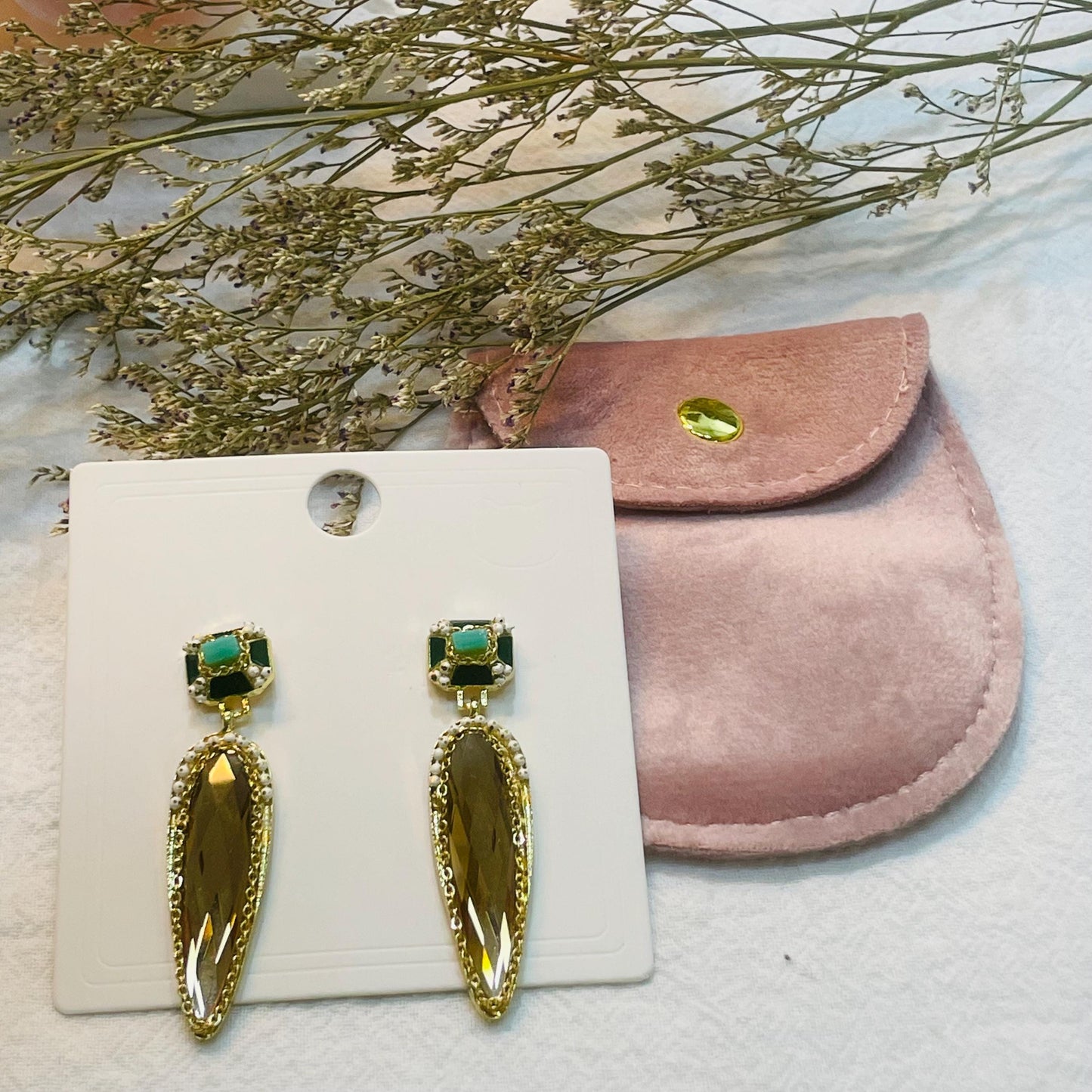 Elegant Gold and Crystal Drop Earrings, Stunning Amber Teardrop Design, Gold Crystal Dangle Earrings, Perfect Gift for Her Statement Jewelry