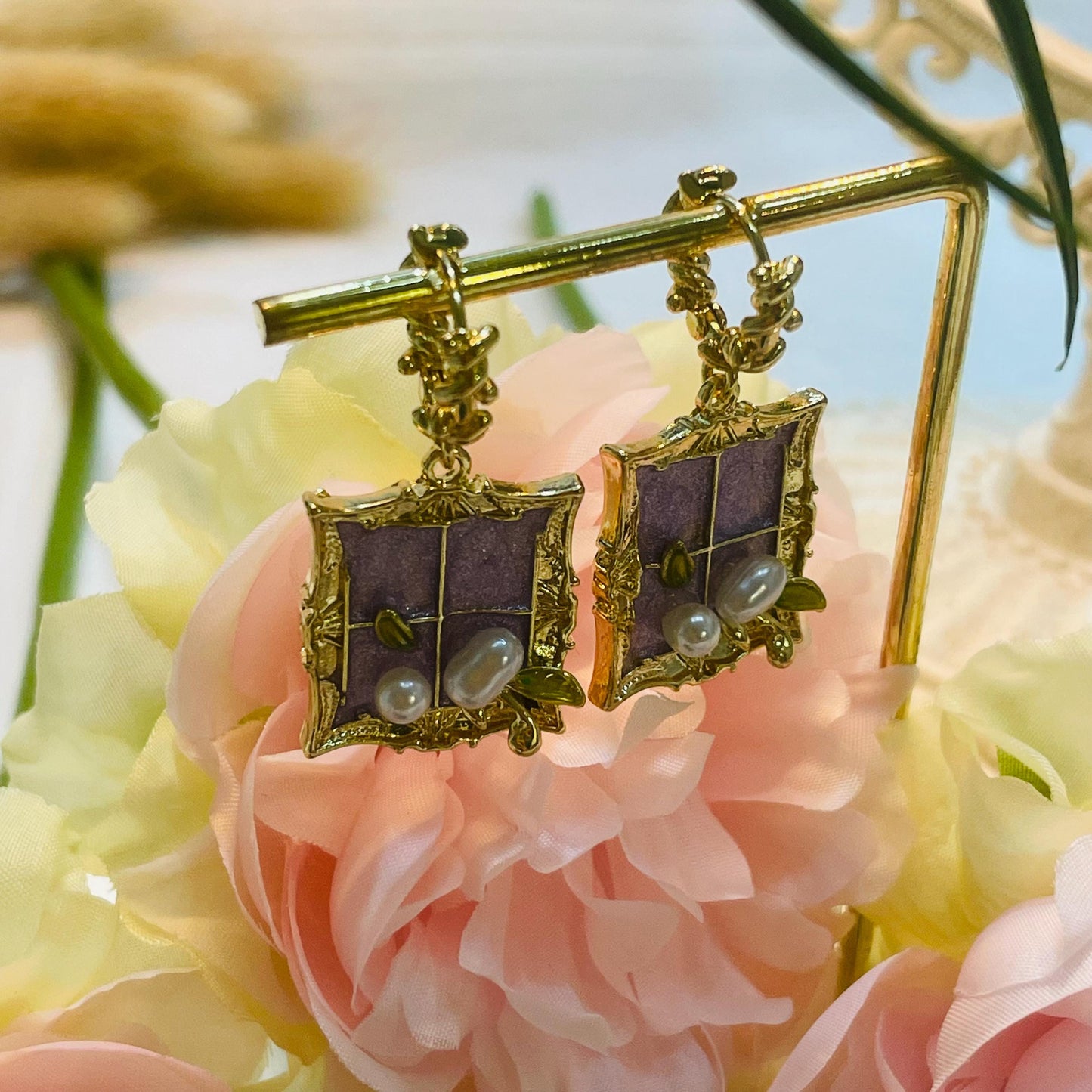 Elegant Gold Tone Purple Enamel Pearl Drop Earrings, Vintage Floral and leaf Pearl Dangle Earrings, Statement Jewelry birthdays Gift for Her