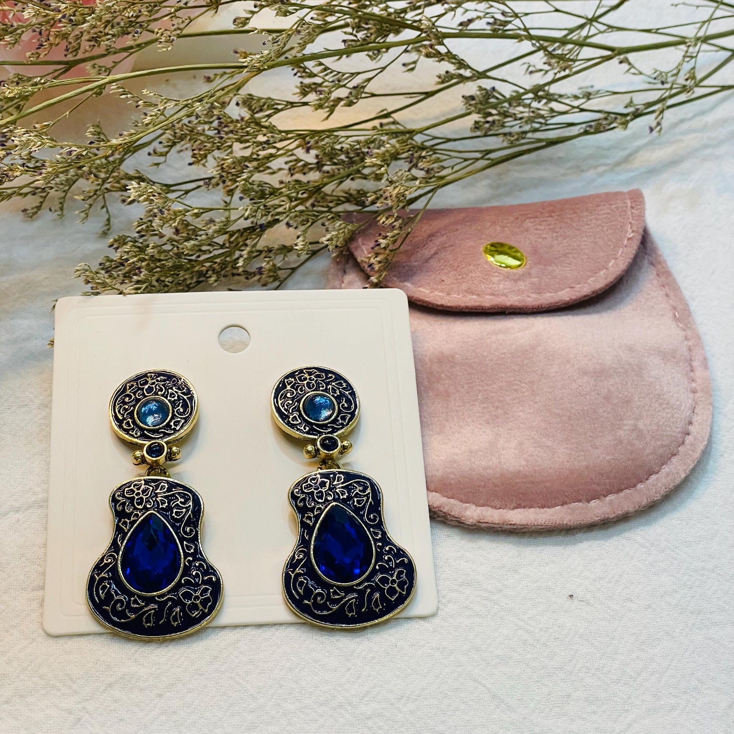 Elegant Blue Crystal Drop Earrings, Vintage Floral Design, retro Blue Rhinestone Dangle Earrings Gold Tone Statement Jewelry Gift for Her
