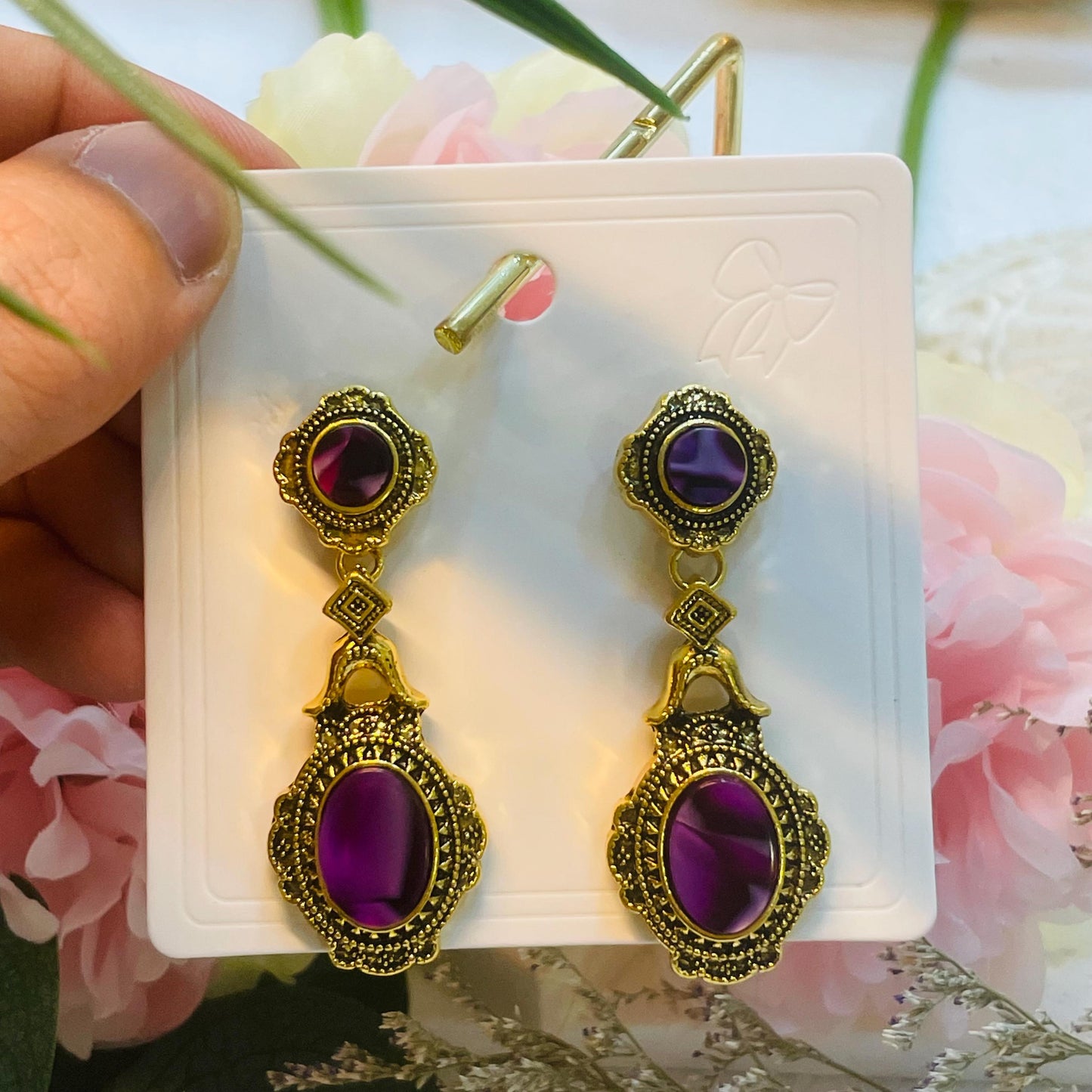 Vintage Gold Tone Purple Resin Beaded Dangle Earrings, Statement Gold Drop Purple Stone Pierce Earrings, purple retro drop earrings gift
