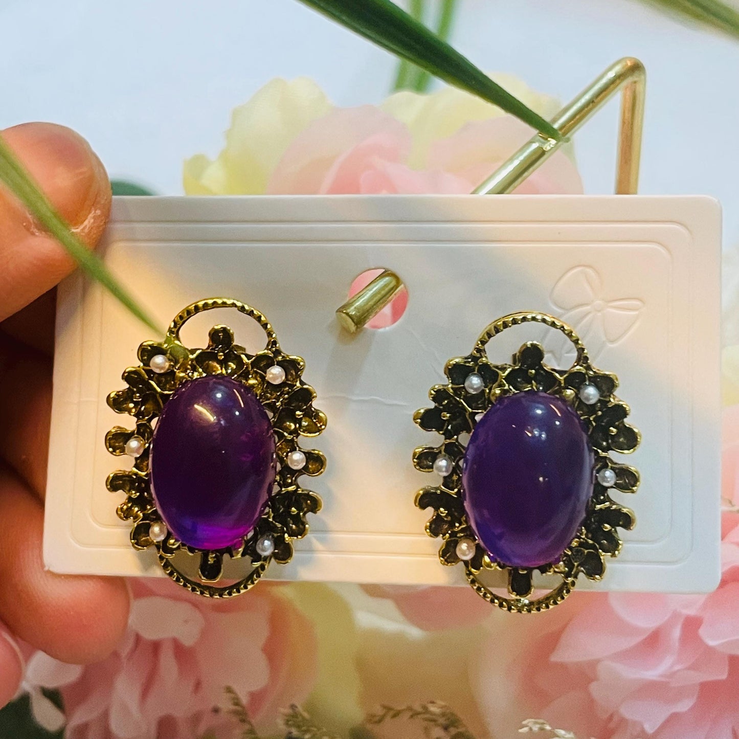 Violet Purple Clip on Earrings for Women, Victorian style Gold tone with Faux pearl, No Pierce Earrings Purple Stud Earrings for Women gifts