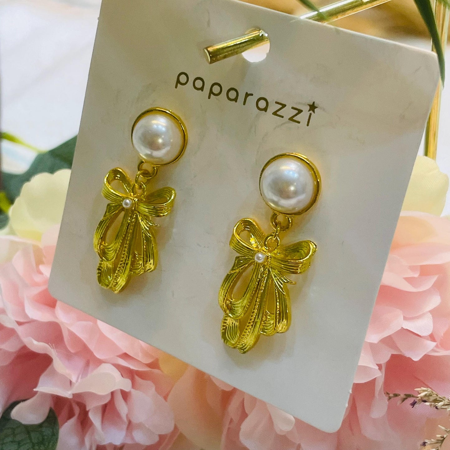 Elegant Gold tone Pearl Drop ribbon Earrings, Pearl Bow Earrings Gold Pearl Dangle Earrings Statement Jewelry Gift for Her Ribbon Bow Dangle